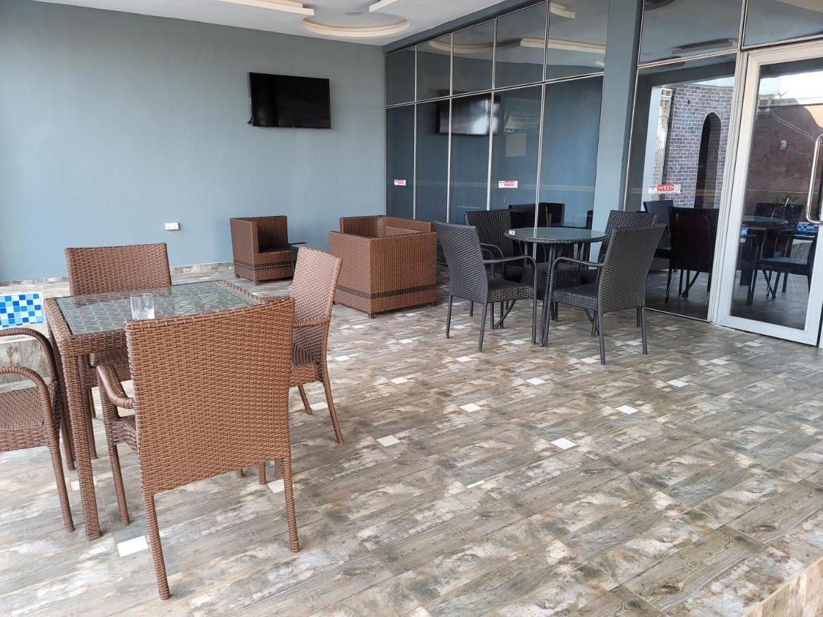 Camas Hotel & Suite Asero Abeokuta Eksteriør billede